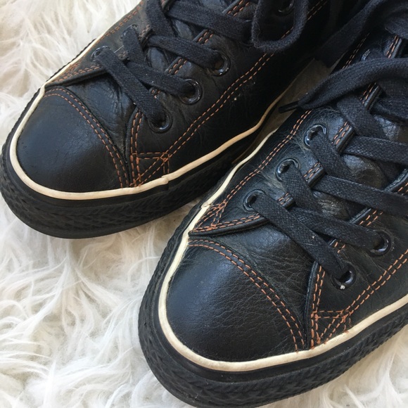 Vintage Brown Leather Sz 9.5 Converse Sneakers